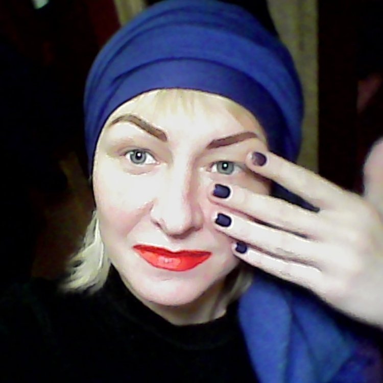 Глухих девушка. Деаф для глухих девушка. Слабослышащая девушка. Глухих девочка. Ищу слабослышащую девушку для создания семьи.