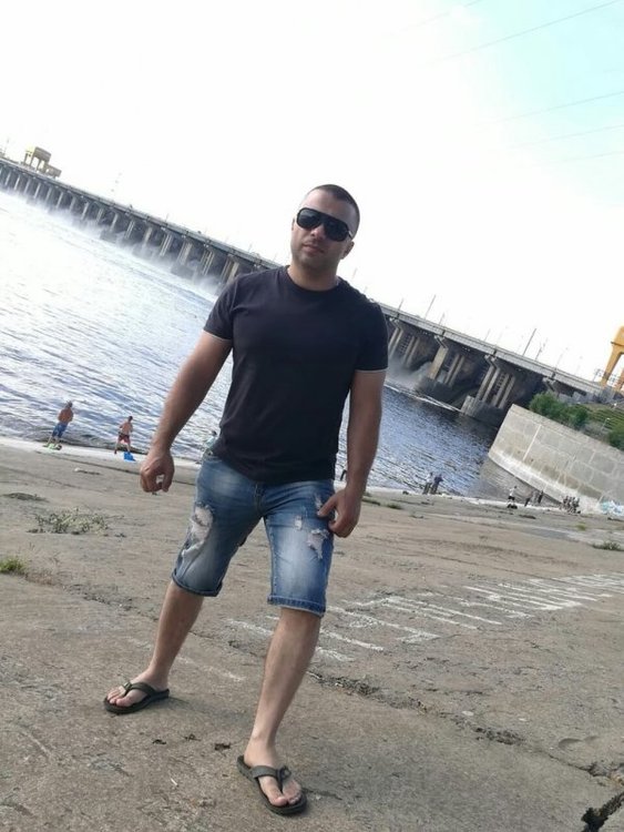 Парень волгоград фото. Найти мужчину в волгограде. Мужчины из волгограда. Найти мужчину в волгограде. Найти мужчину в волгограде.