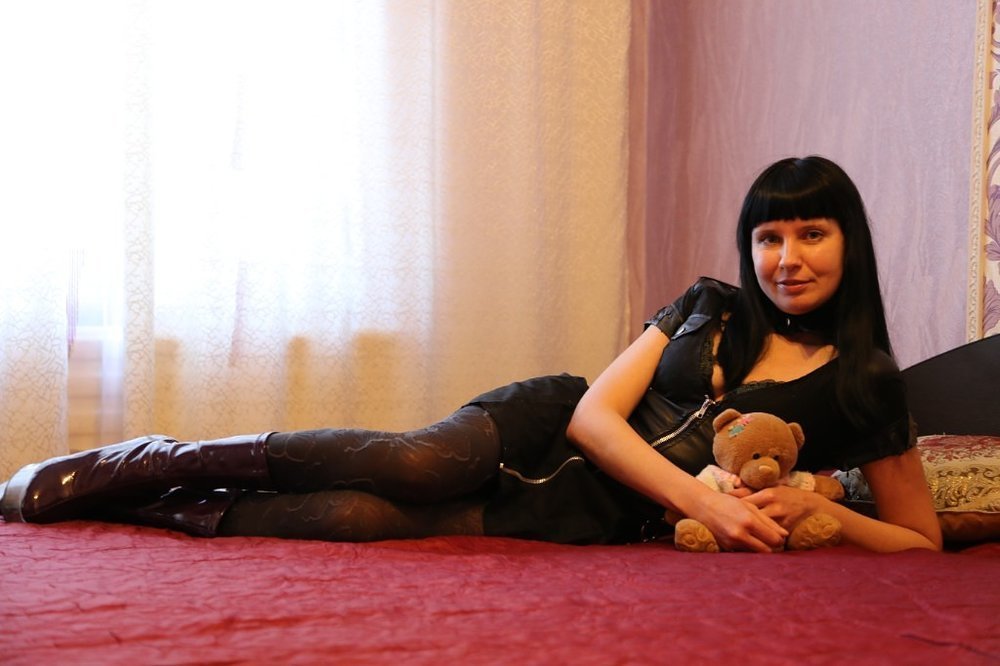 Знакомые женщины барнаул. Девушки для встреч красноярск. Барнаул девушка час. Барнаул девушка час. Девушки барнаула.