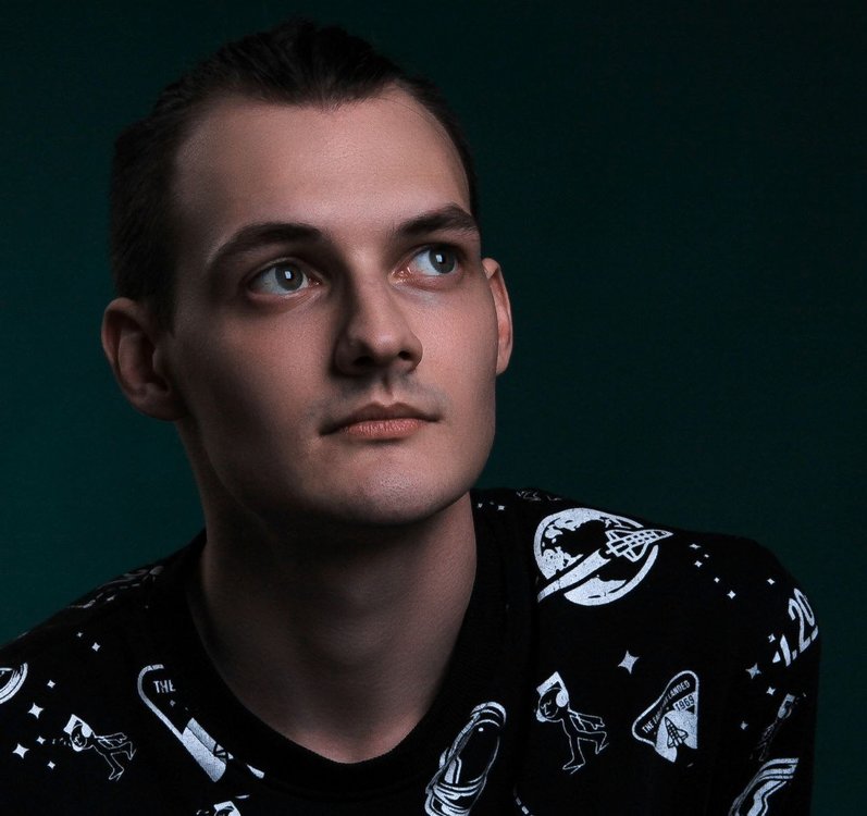 Саша черепанов. Alex 25. Alex 24 года. Демидов алексей александрович стилист москва. Саша воронеж бурмистрова.