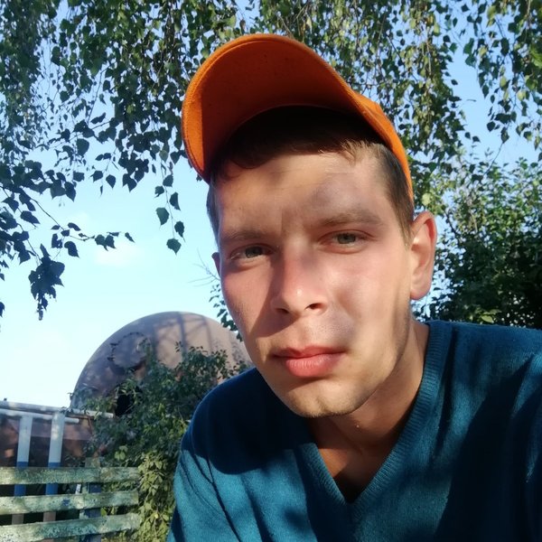 Вадим кутелов россошь. 3 парня россошь. Скомаровский александр владимирович г. Работа россошь мужчины. Работа россошь мужчины.