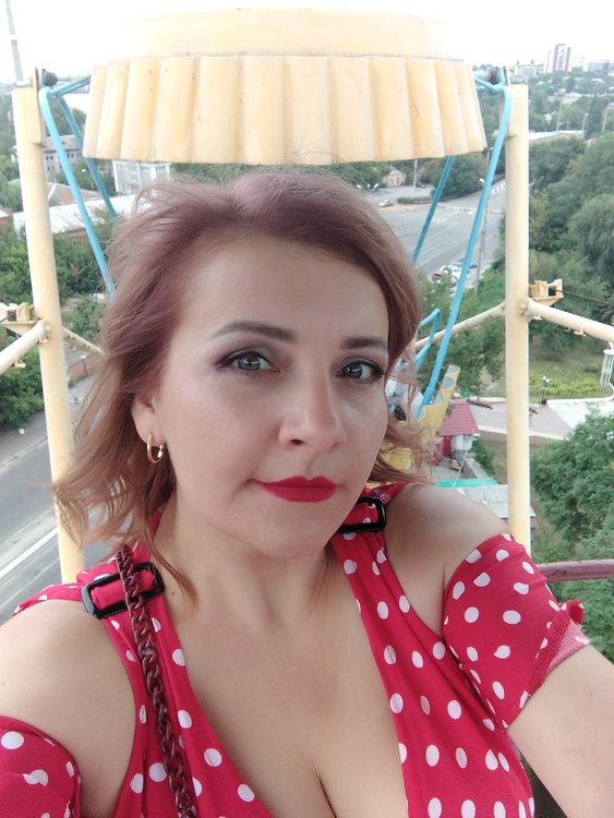 Irina, 38 years old, Moldova, Tiraspol, would like to meet a guy at the age of 3