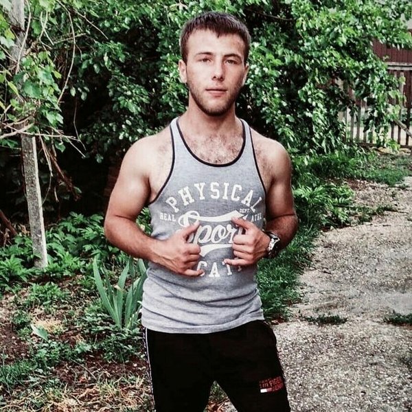 Энвер Меметов, страница 3