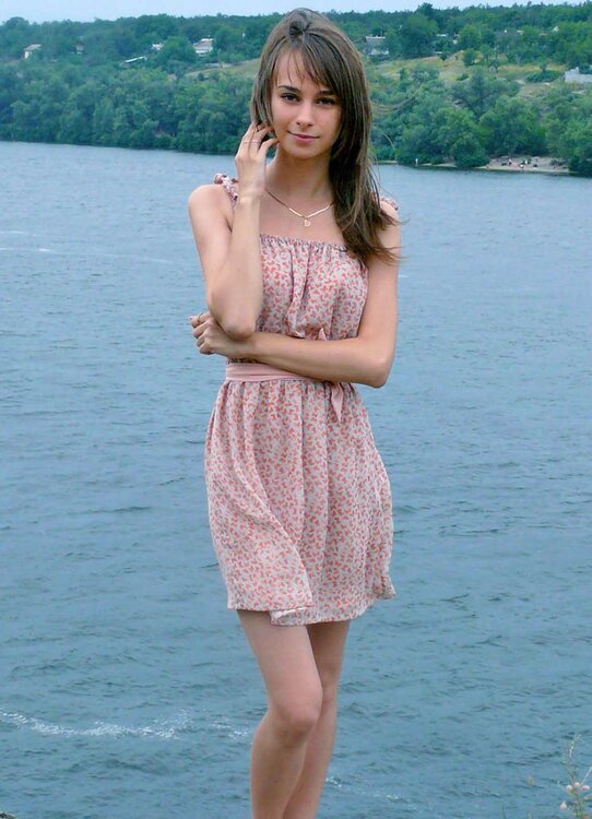 Фотопортрет девочки подростка. Девочка. Миленькая девушка. Молодая девушка только таким. Модель dana kareglazaya.