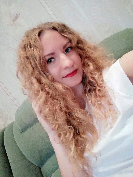 Милена казакова миасс. Алиса 24 года. Алиса 24 года. Петра фильчакова актриса биография фото. Голди бейби.