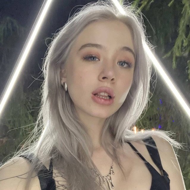 Milla royce onlyfans. Milla royce 18. Milla royce стрим. слив millaroyce. Milla royce 18.